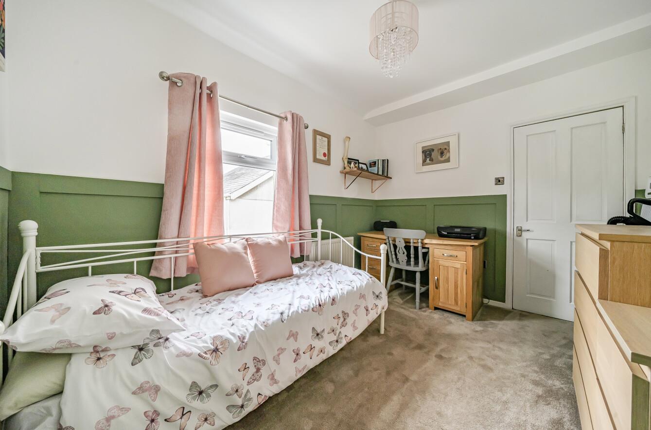 Birchgrove Road, Glais, Swansea, SA7 9EN